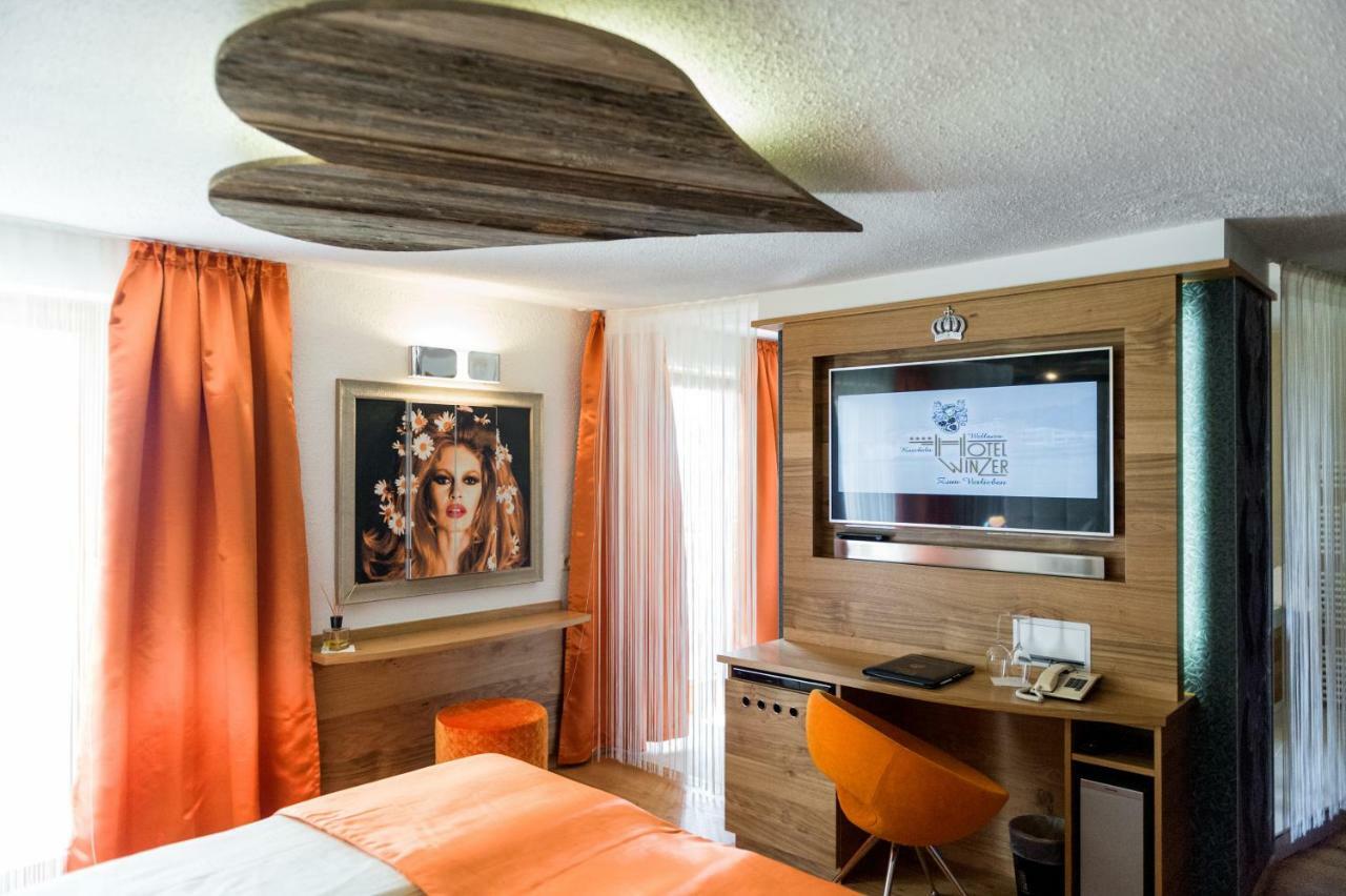 Hotel Winzer Wellness & Kuscheln แซงต์ท กิอร์เกน อิม อัทเทอร์เกา ภายนอก รูปภาพ