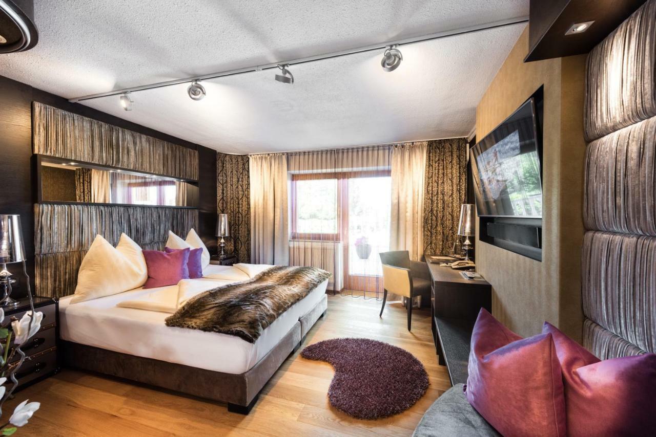 Hotel Winzer Wellness & Kuscheln แซงต์ท กิอร์เกน อิม อัทเทอร์เกา ภายนอก รูปภาพ